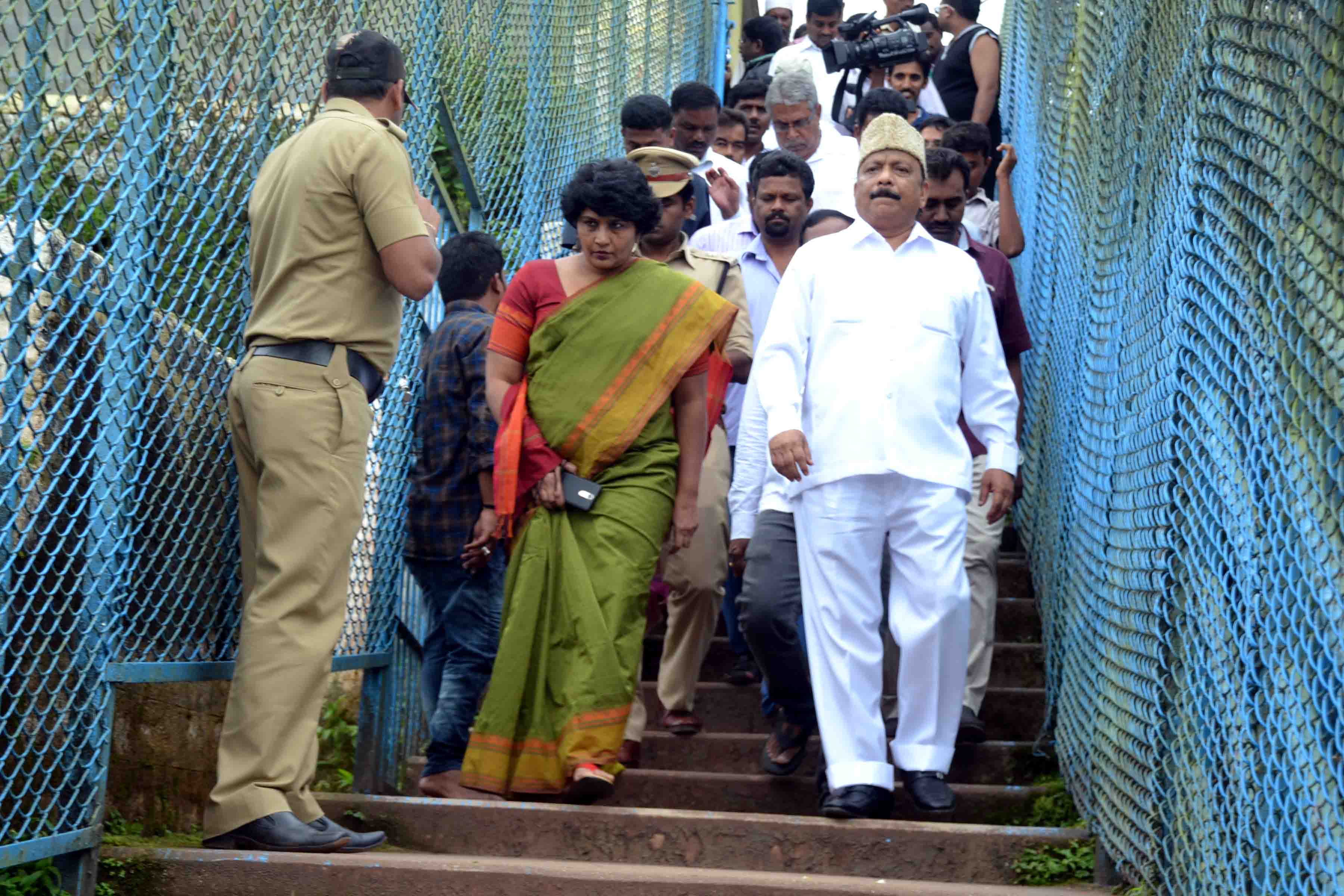 ಸಚಿವ ರೋಶನ್ ಬೇಗ್ ಬಾಬಾಬುಡಾನ್ ಗಿರಿ ಭೇಟಿ: ಪರಿಶೀಲನೆ